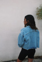 Load image into Gallery viewer, LIGHT CROPPED DENIM JACKET